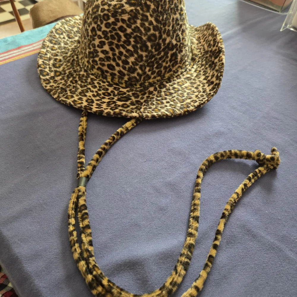 Wide Brim Leopard Print Hat with Secure Chin Strap Earthy Fall Colors
